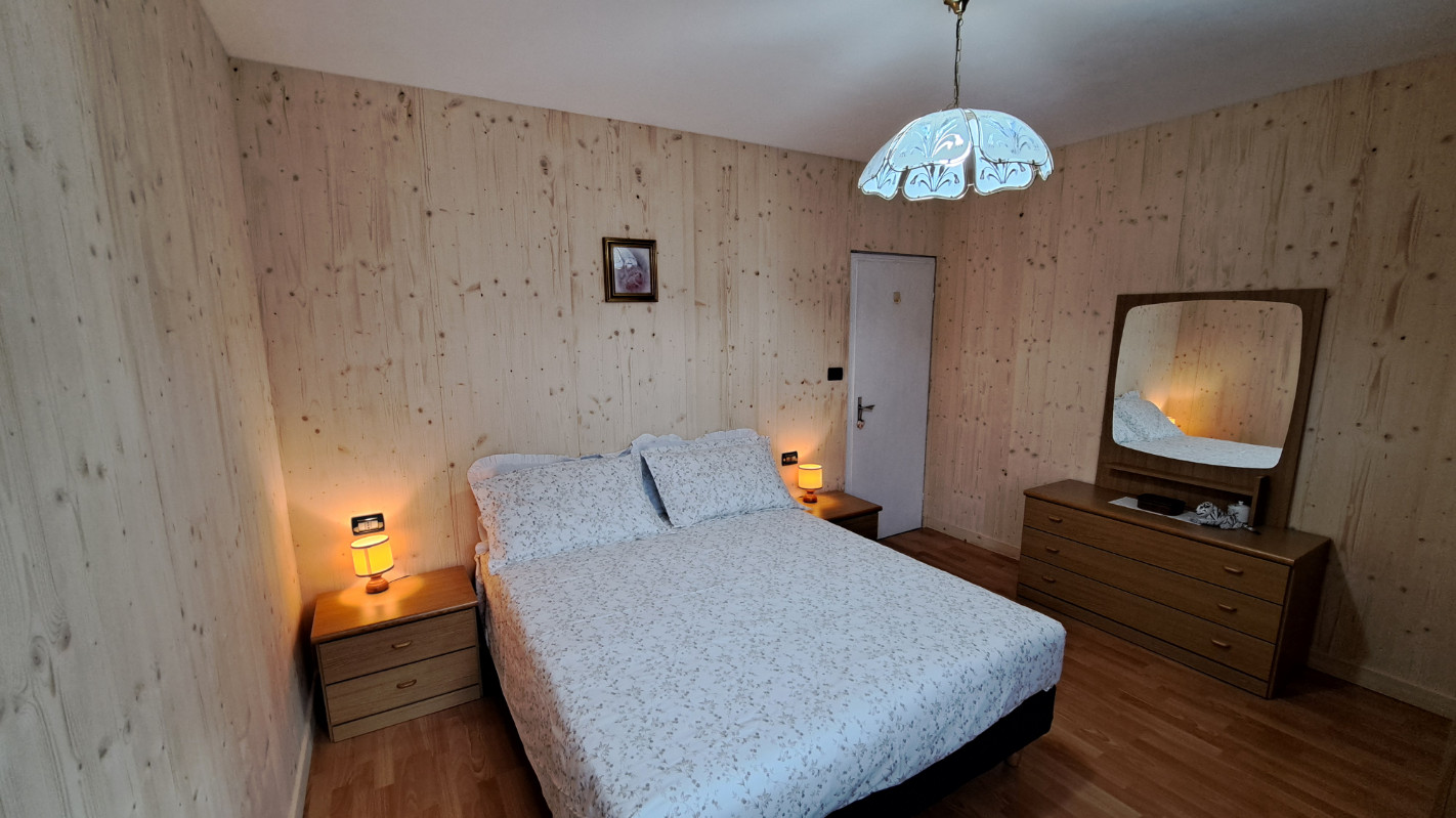 Appartamento Vacanze / Flat / Wohnung zu vermieten a Predazzo - Sergio e Edith - Via Cesare Battisti 6 - Tel: 3931123171